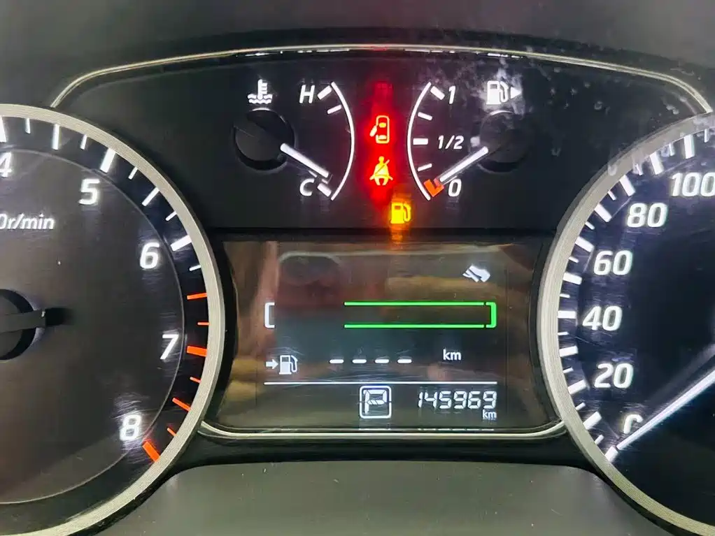 Nissan Sylphy 2019 — фото 16