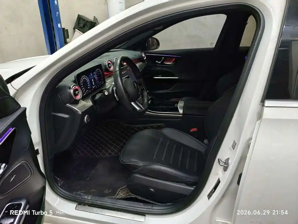 Mercedes-Benz C-Class 2022