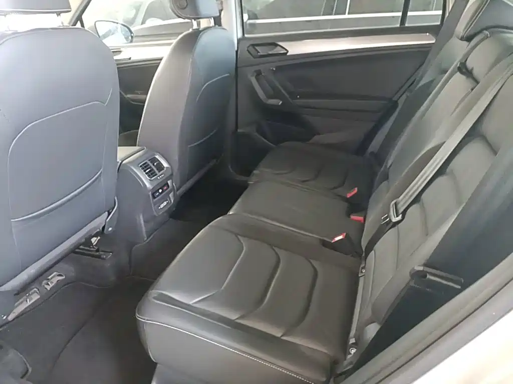 Volkswagen Tiguan L 2019 — фото 17