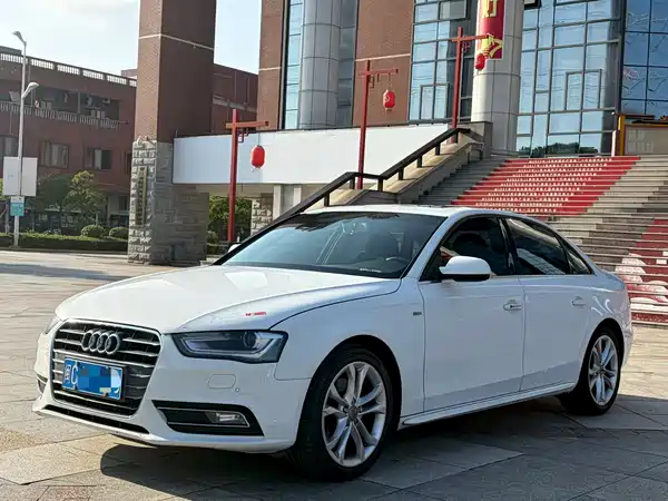 Audi A4L 2013