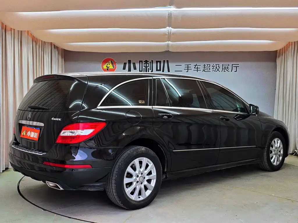 Mercedes-Benz R-Class 2015 — фото 29