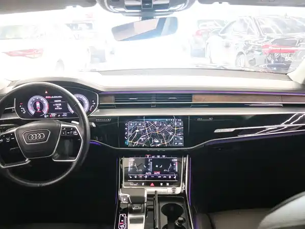 Audi A8 2020