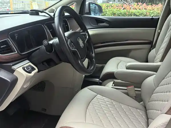 Buick GL8 2014