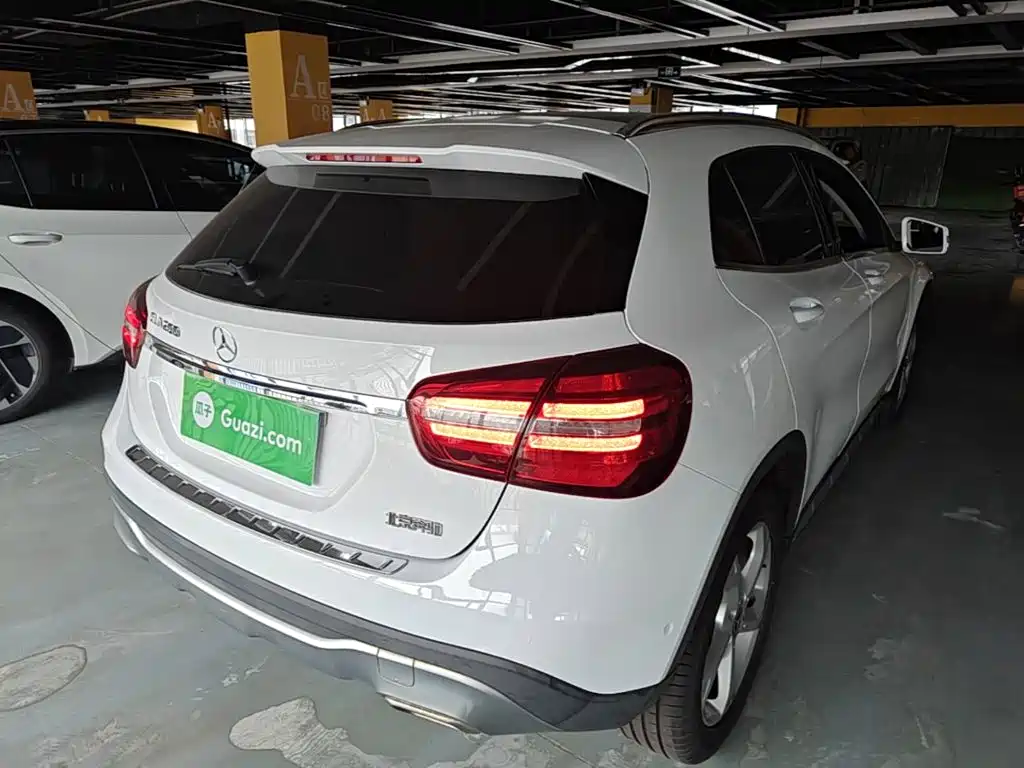 Mercedes-Benz GLA 2018