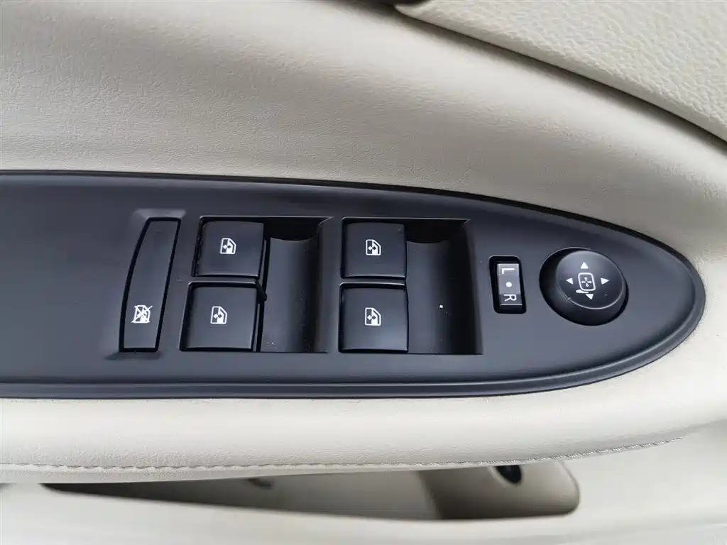 Buick Verano 2019 — фото 9