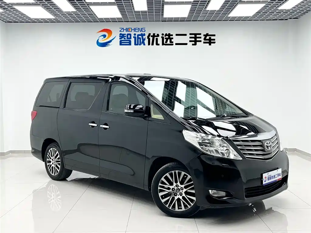 Toyota Alphard 2011 — фото 27