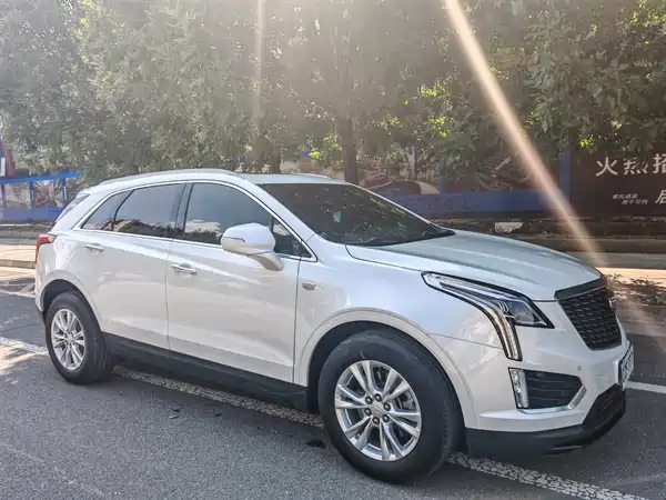Cadillac XT5 2021