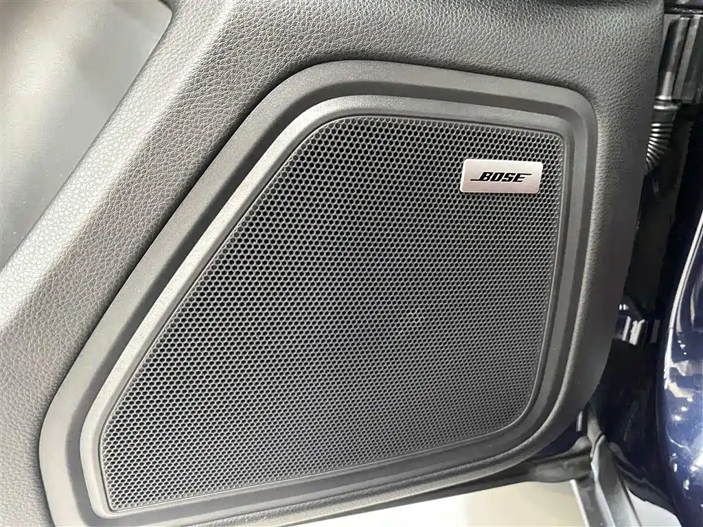 Porsche Macan 2023 — фото 17