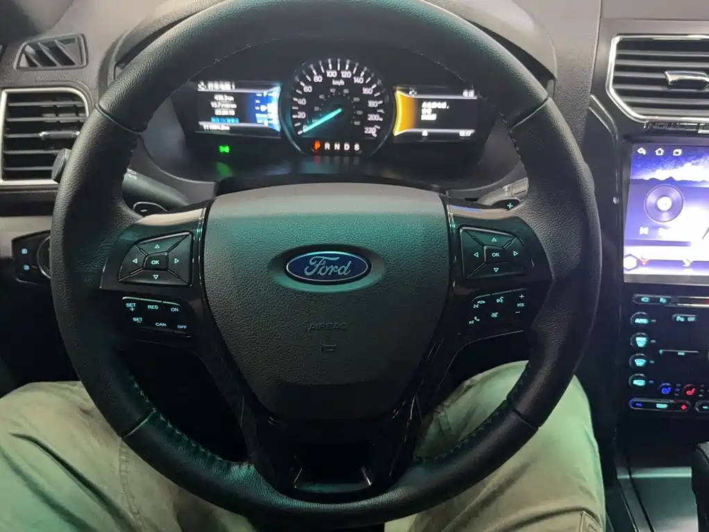 Ford Explorer 2017