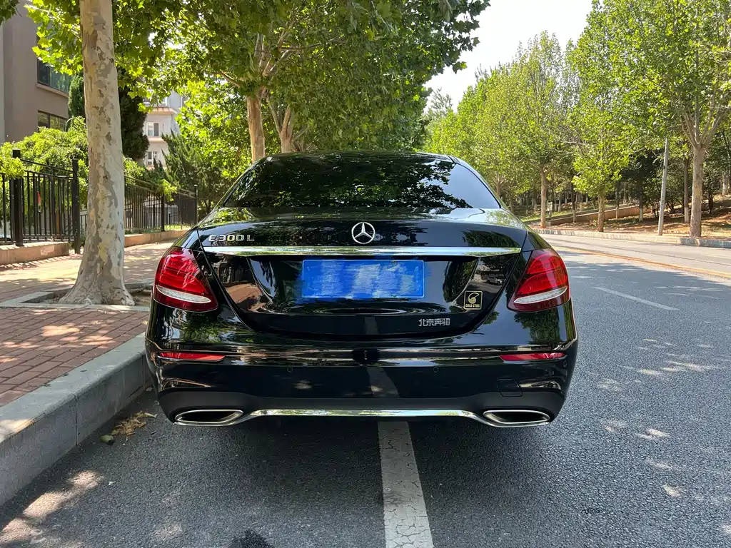 Mercedes-Benz E-Class 2020