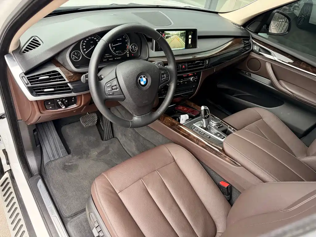 BMW X5 2015 — фото 8