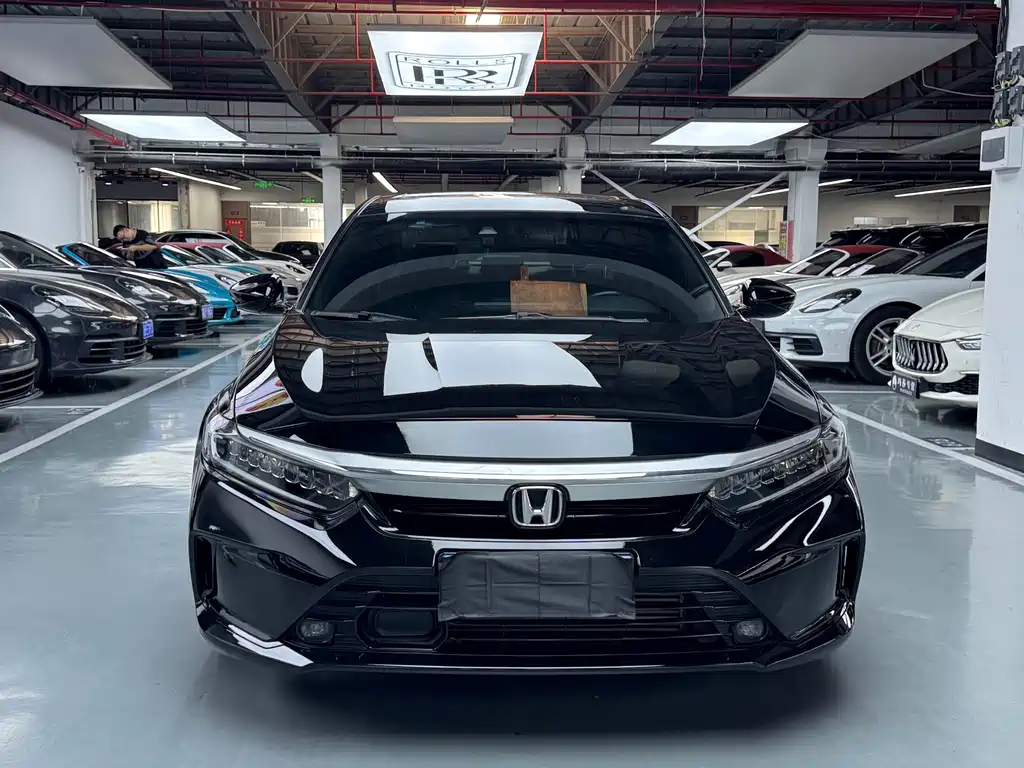 Honda Inspire 2022 — фото 2