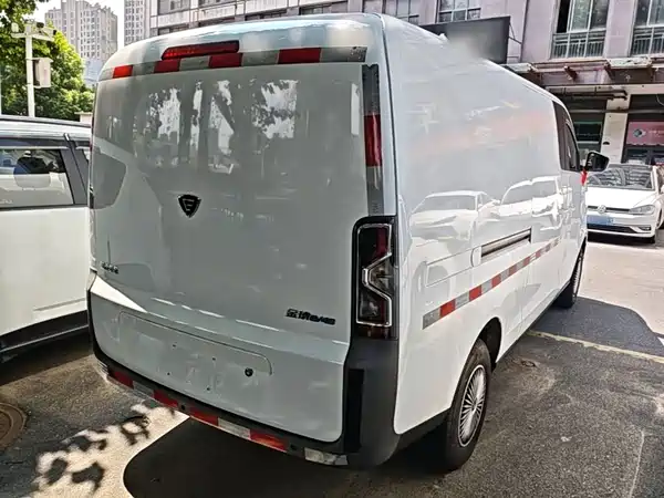Jinhu EV48 2025