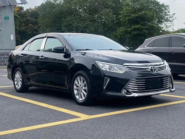 Toyota Camry 2016
