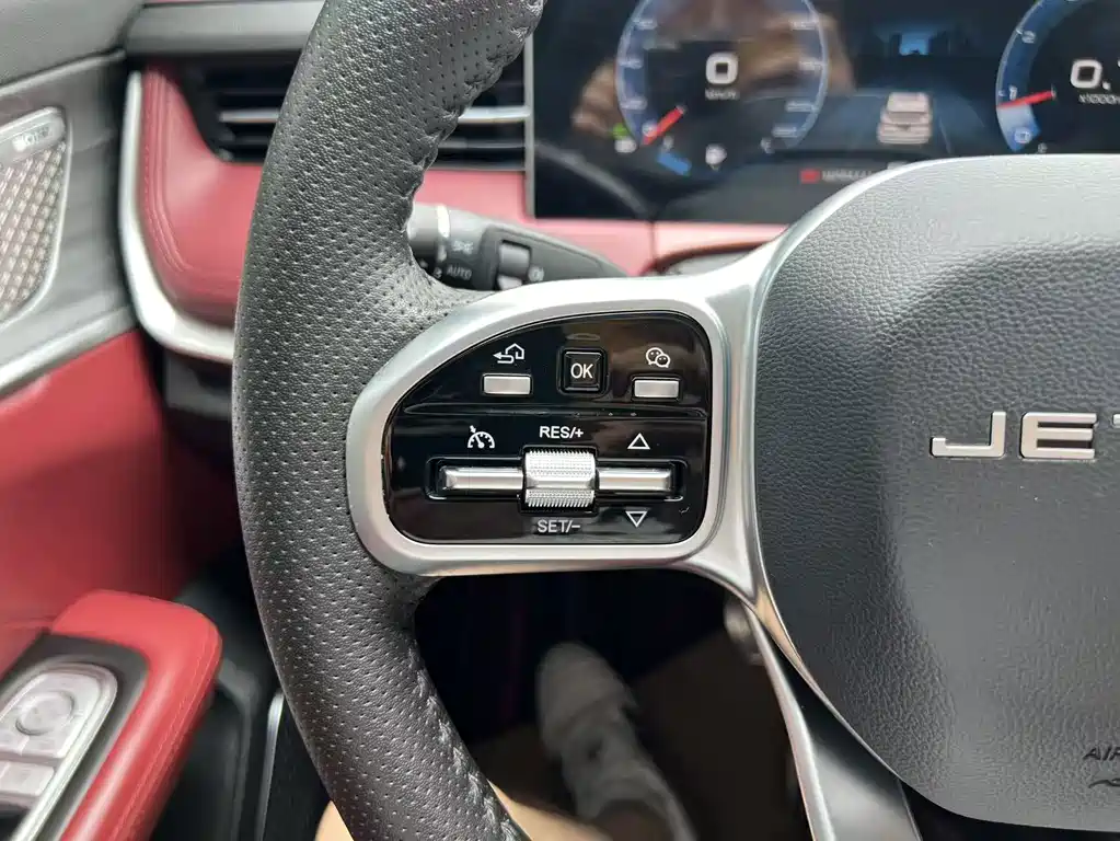 Jetour X70 PLUS 2022 — фото 25
