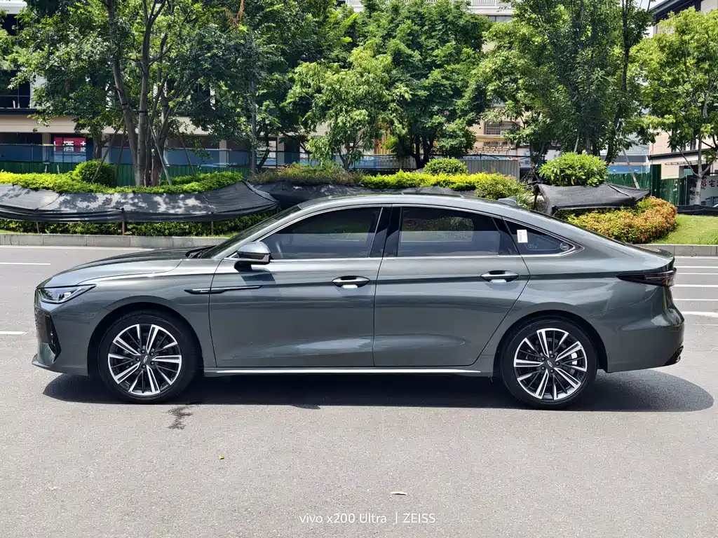 Chery Arrizo 8 PRO 2025 — фото 11