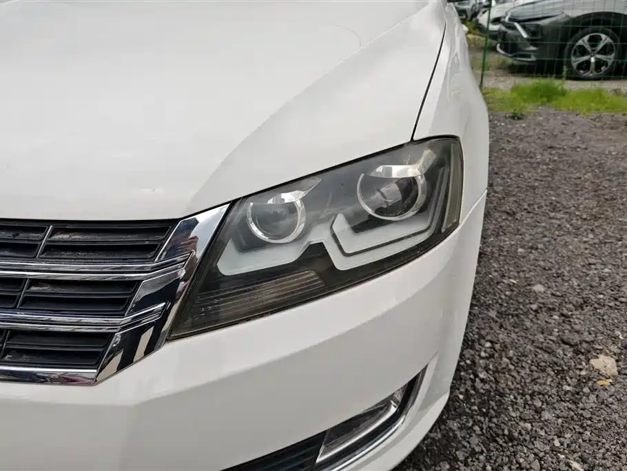 Volkswagen Gran Lavida 2013