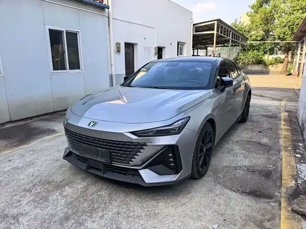 Changan UNI-V 2022