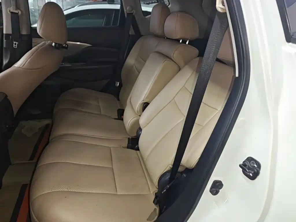 Nissan Murano 2016 — фото 13