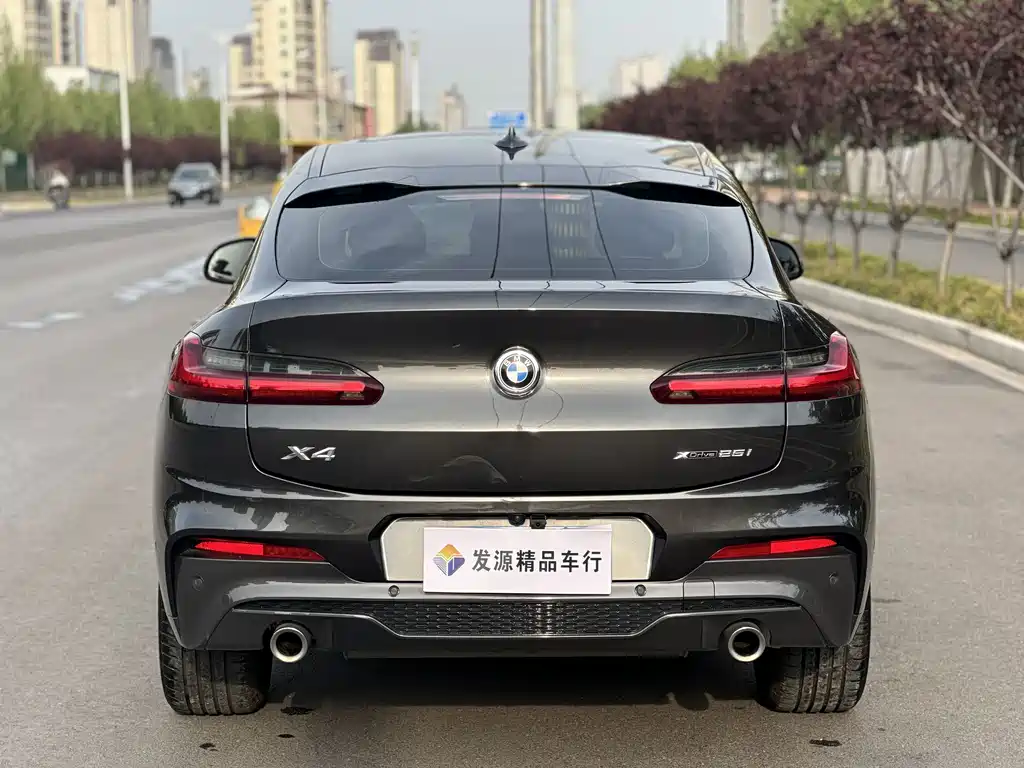 BMW X4 2021 — фото 16