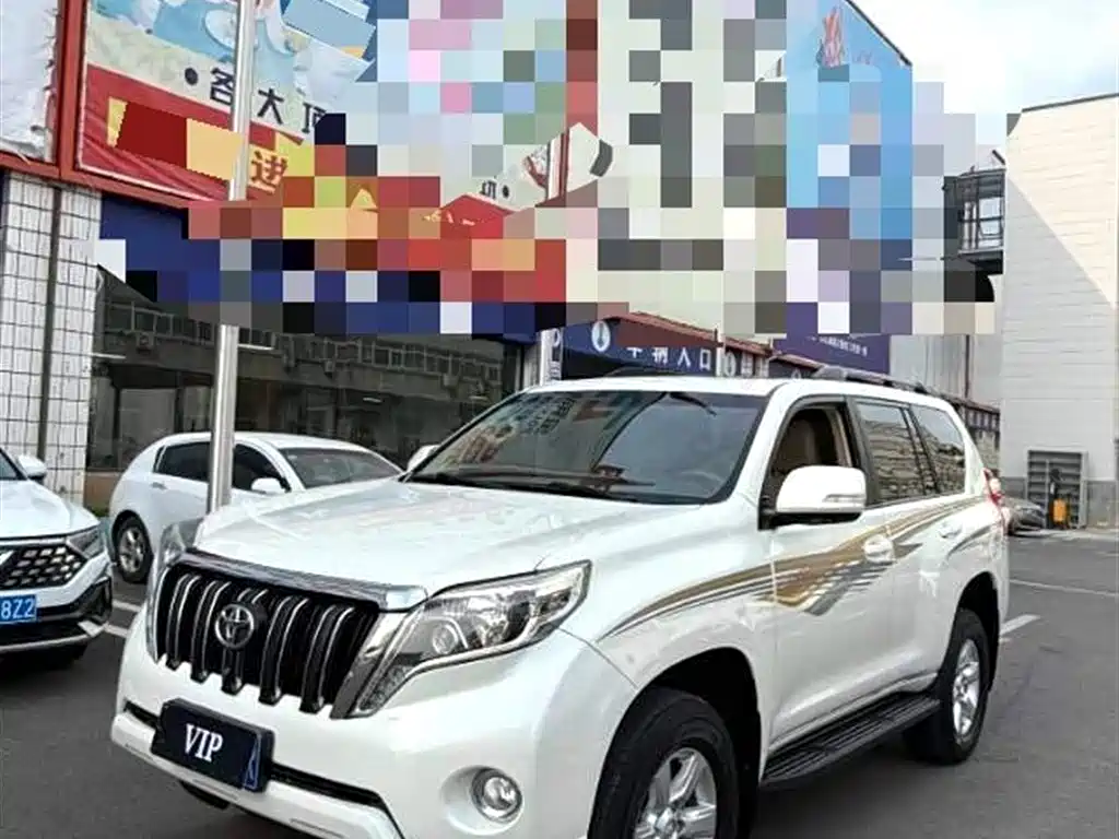 Toyota Prado 2017 — фото 1