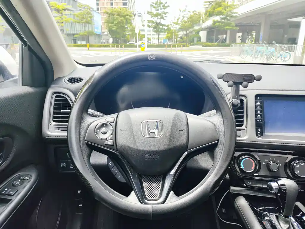 Honda Vezel 2020 — фото 12