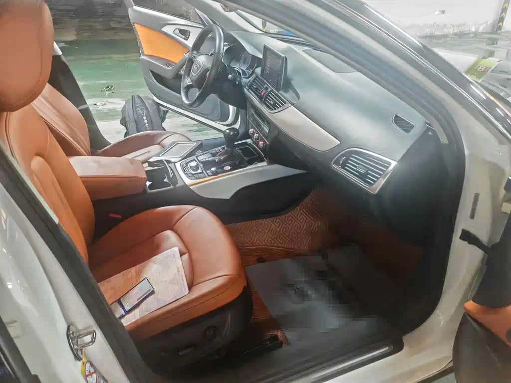 Audi A6L 2015