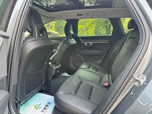 Volvo V90 2018