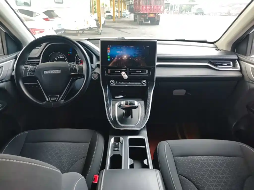 Haval M6 2021 — фото 10