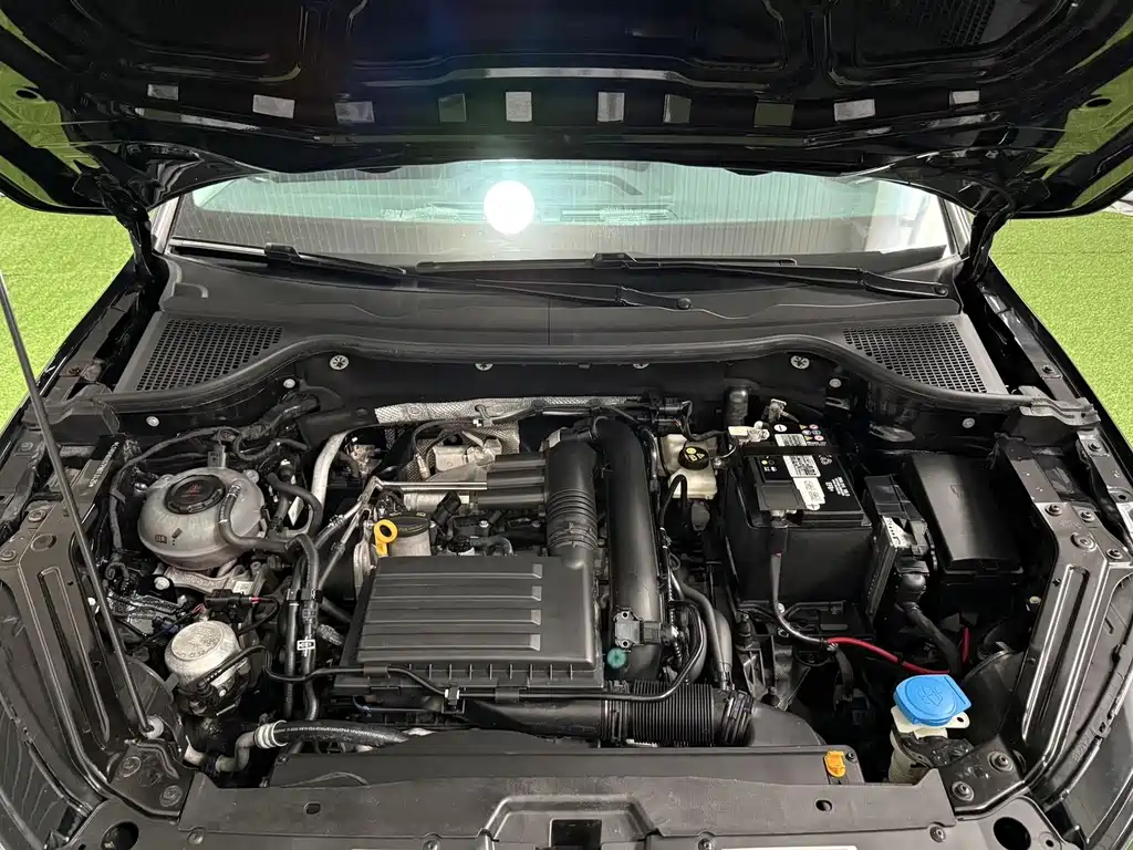 Skoda Karoq 2023 — фото 18