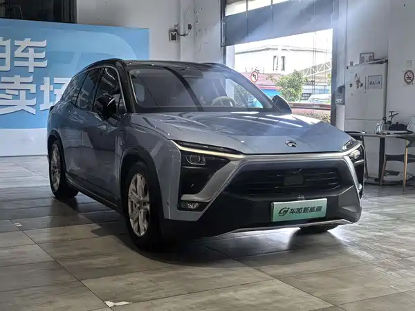 NIO ES8 2019