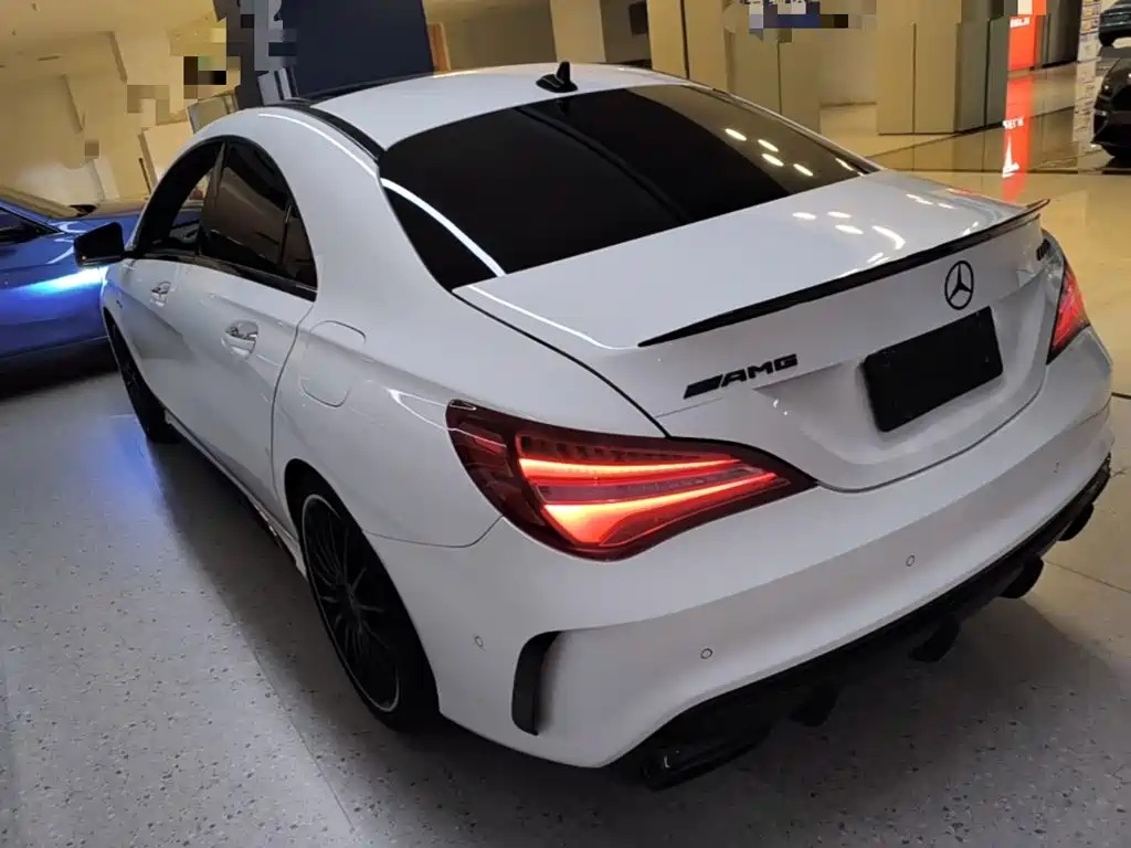 Mercedes-Benz CLA AMG 2018 — фото 5