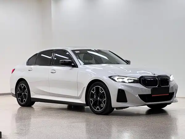 BMW i3 2023