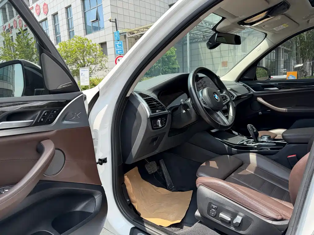 BMW X3 2021