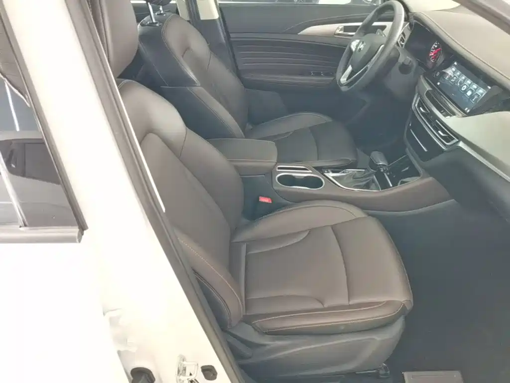 Changan CS35PLUS 2020 — фото 25