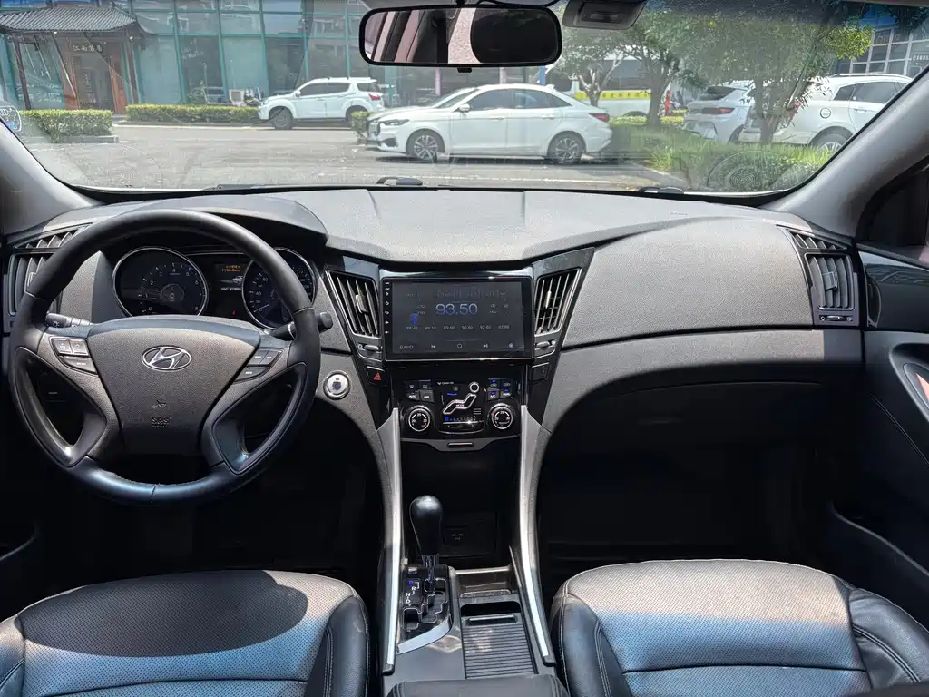 Hyundai Sonata 2015 — фото 7