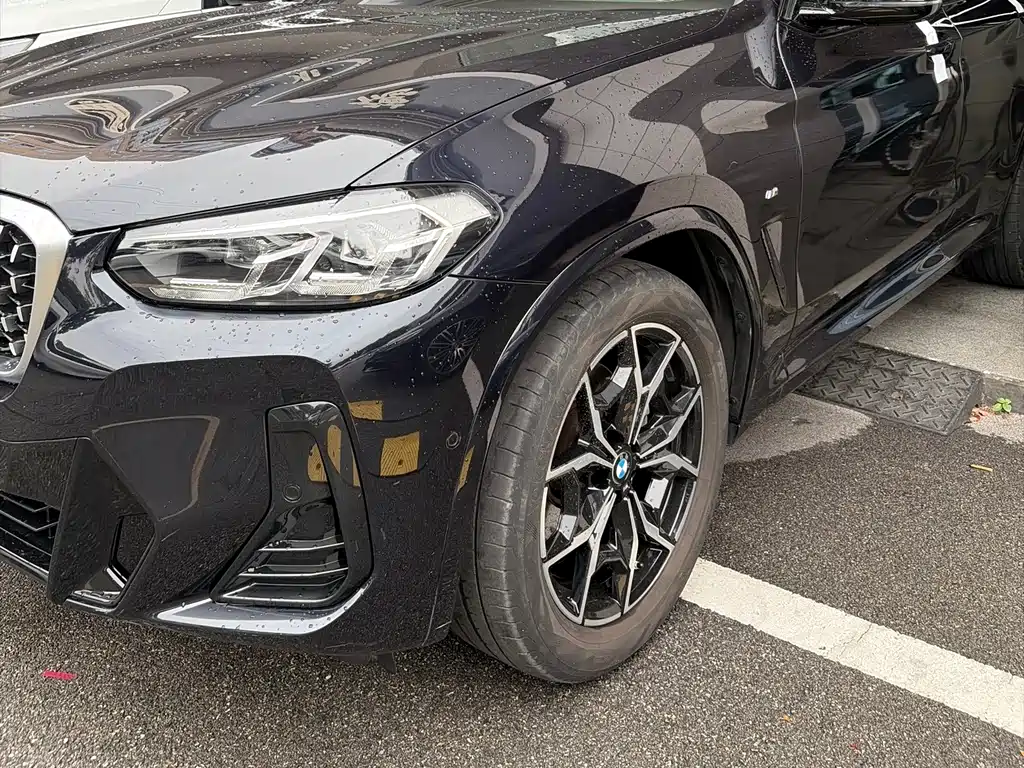 BMW X4 2023