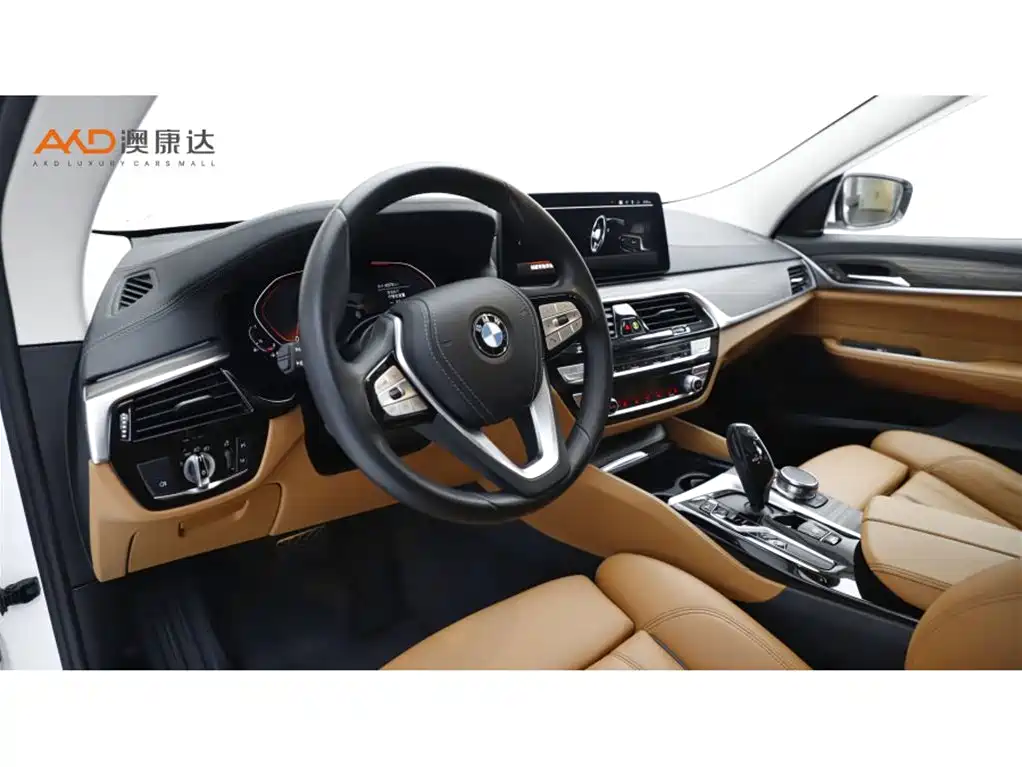 BMW 6 Series GT 2023 — фото 6
