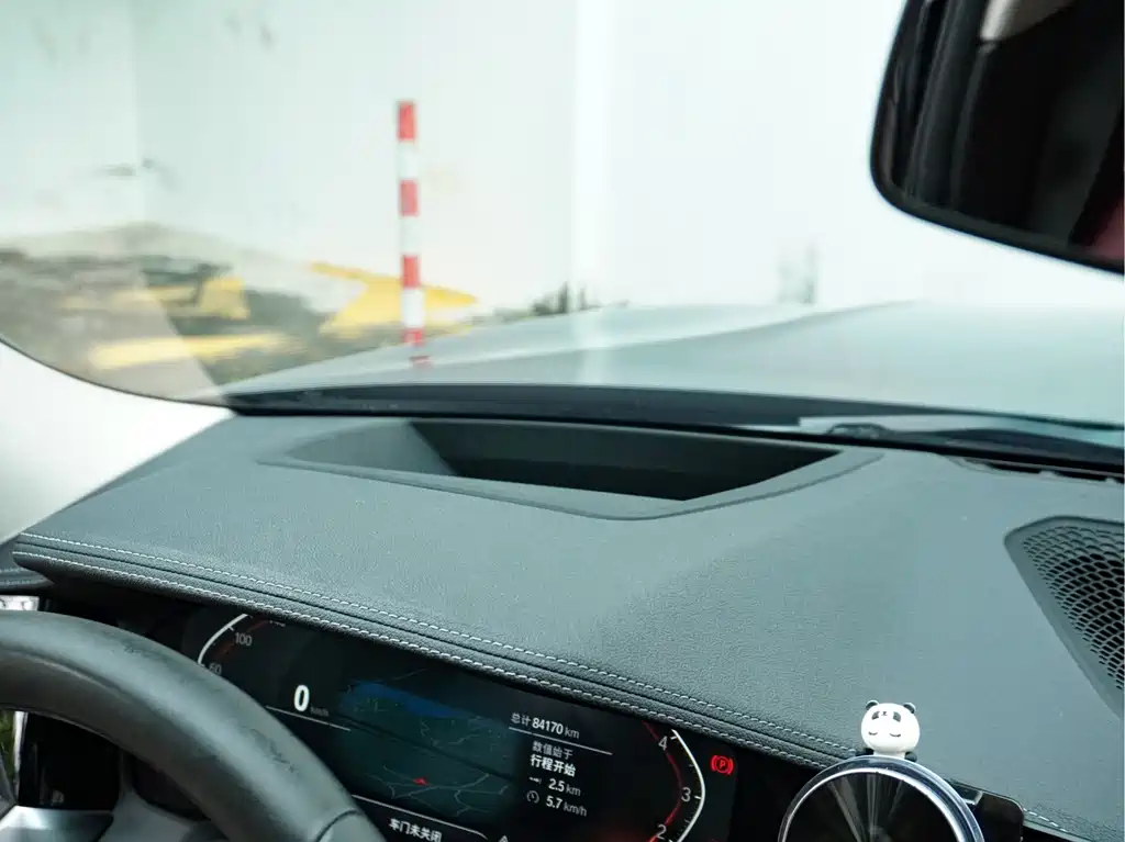 BMW 3 Series 2021 — фото 13