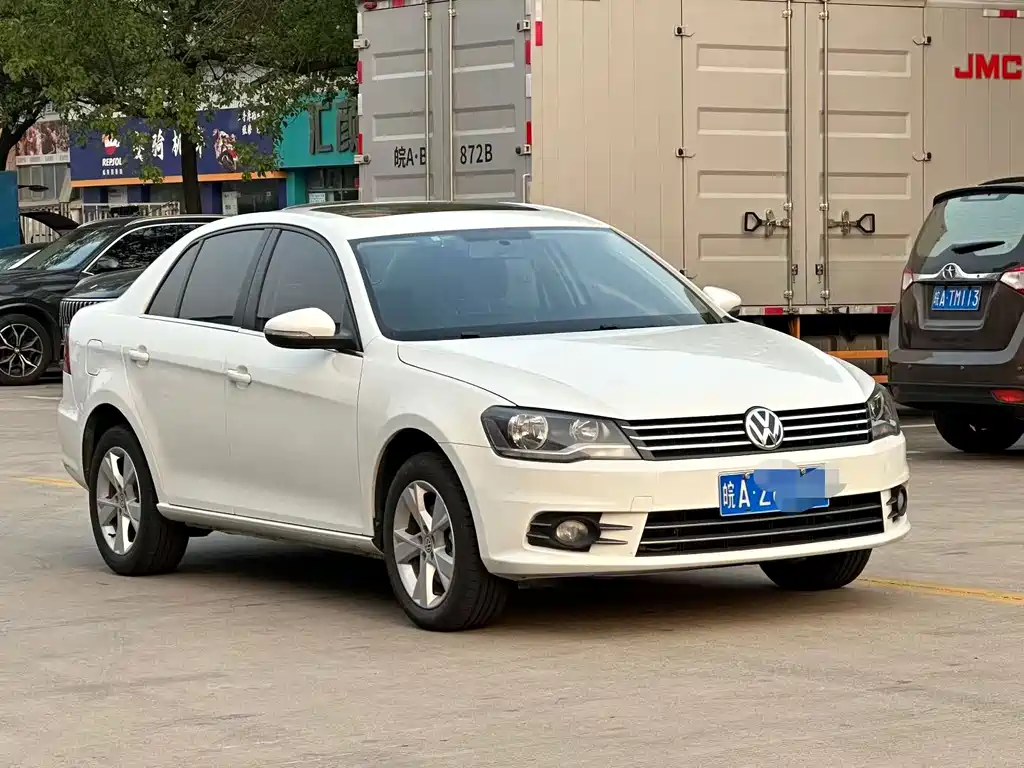 Volkswagen Bora 2015
