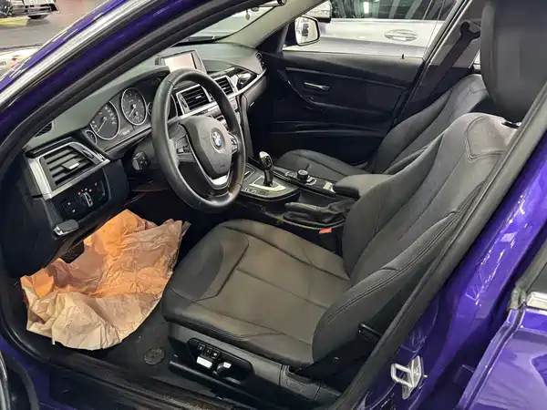 BMW 3 Series 2017
