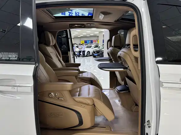 Buick GL8 2021