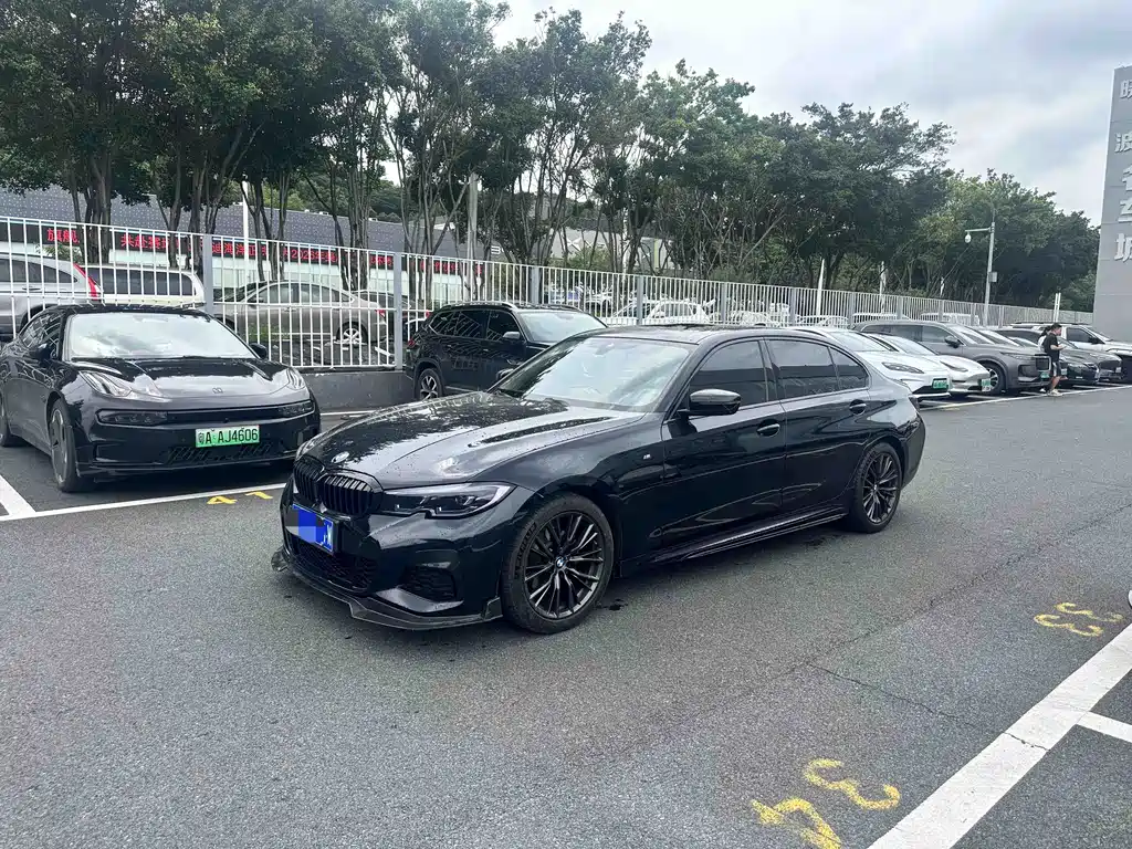 BMW 3 Series 2021