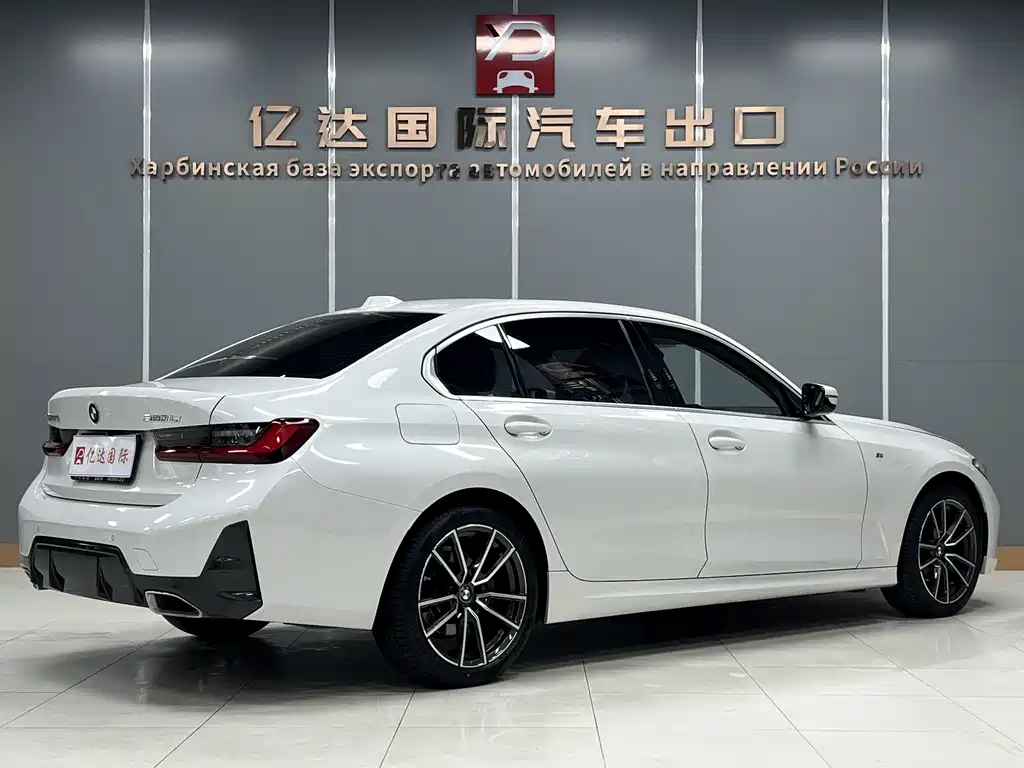 BMW 3 Series 2022