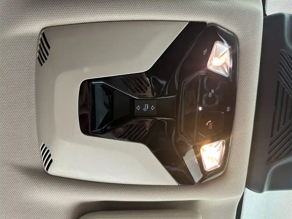 BMW X1 2023 — фото 12