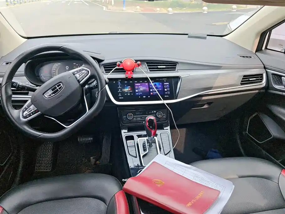 Geely Emgrand GS 2020 — фото 12