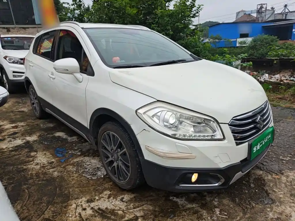 Suzuki S-Cross 2016