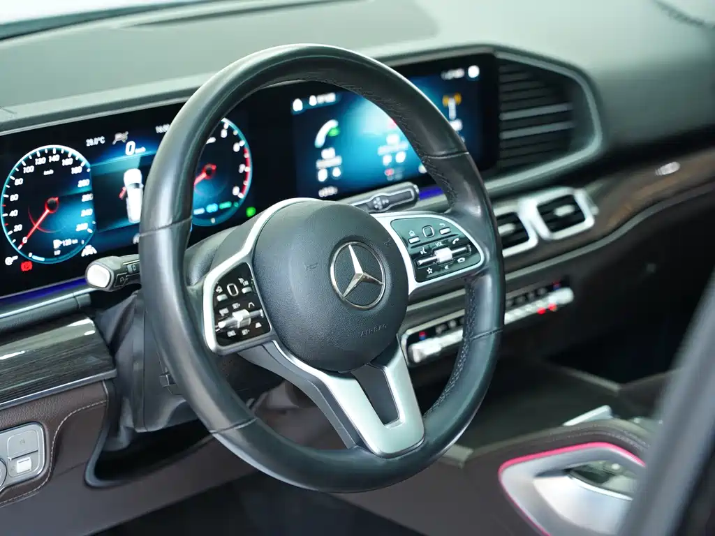 Mercedes-Benz GLS 2021 — фото 14
