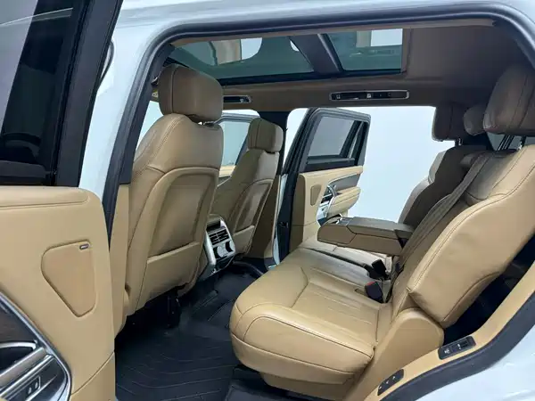 Land Rover Range Rover 2024