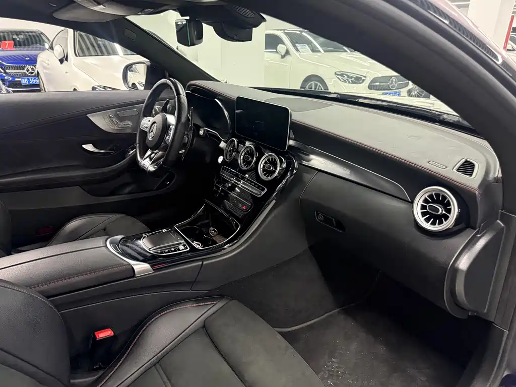 Mercedes-Benz C-Class AMG 2020 — фото 8
